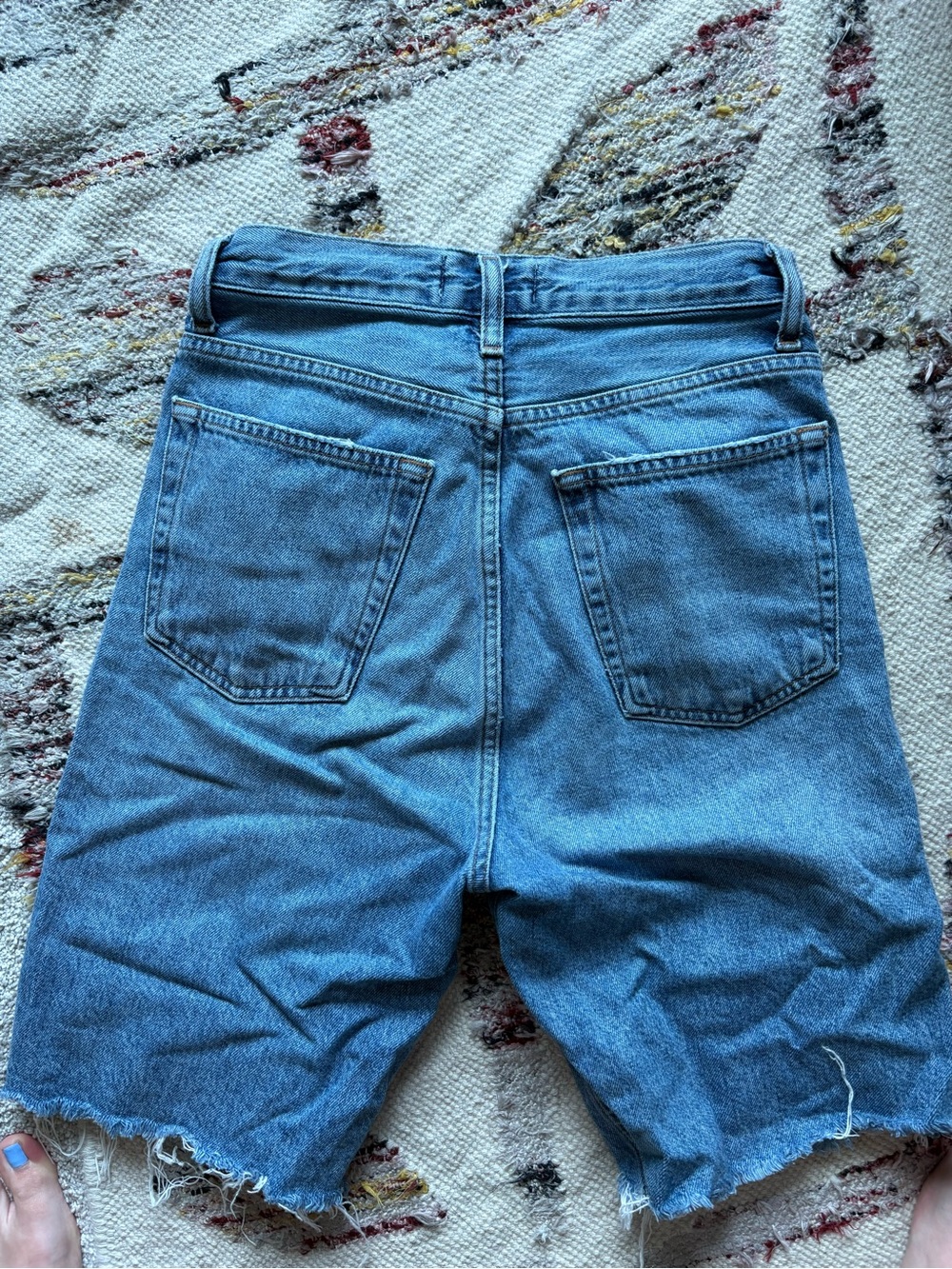 AGOLDE High-Rise Cutoff Denim Shorts - 24 - Picture 6 of 7